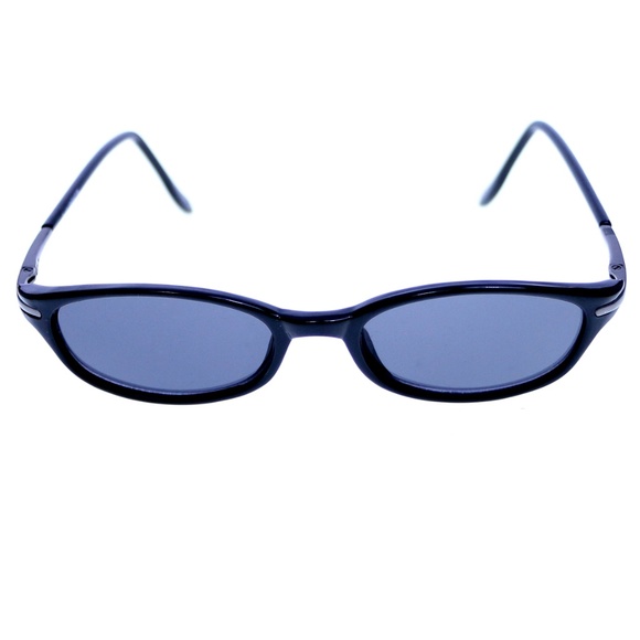 Liz Claiborne  Black Designer Cateye-Sunglasses - Picture 7 of 7